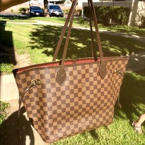 Louis Vuitton Neverfull  MM
